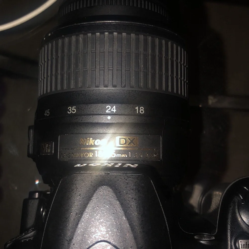 Nikon Digital Camera 7.9/9v 2.5A D3100